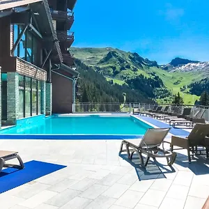Appartement Premium à Flaine, altitude 1740 m, 8 à 10 personnes, au pied des pistes, piscine, jacuzzi, sauna, hammam et salle de sport Flaine